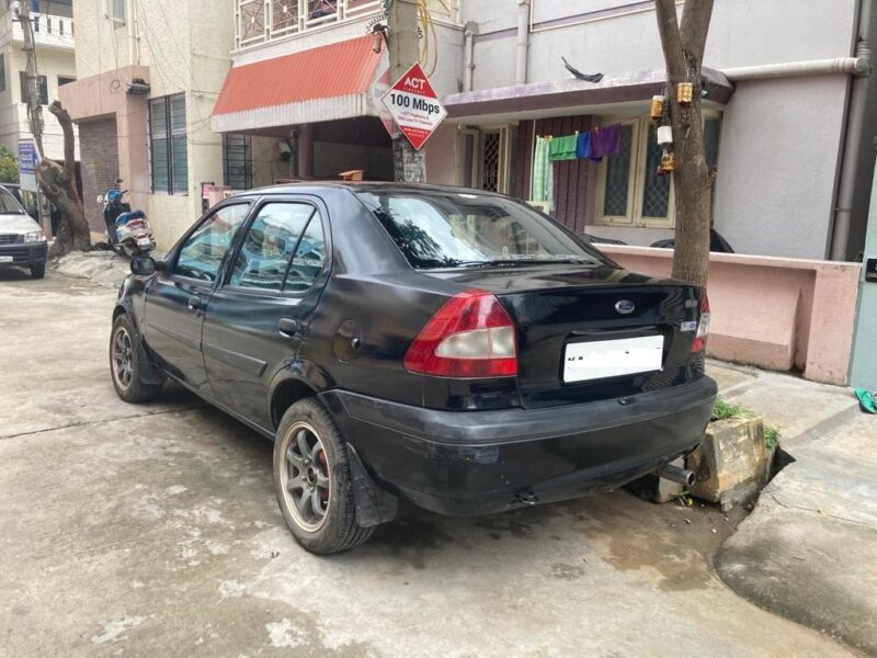 Ford Ikon Flair 1.3 L
